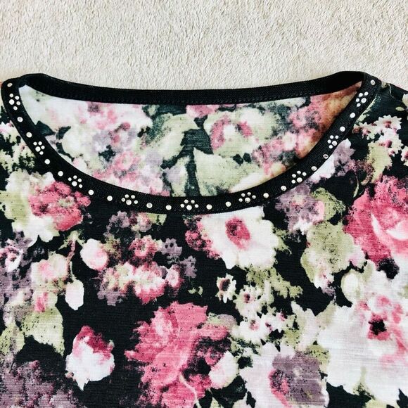 Women’s Floral and Rhinestone 3/4 Round Neck Top - Picture 2 of 10